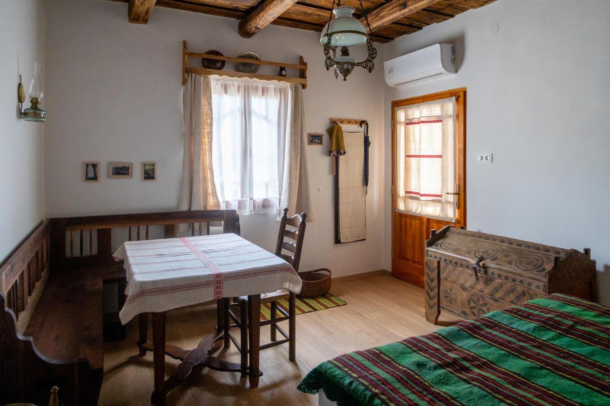 Rozmaringos Vendeghaz Apartment